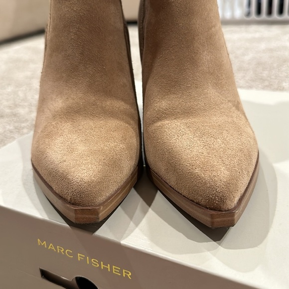 Suede booties chunky heel - Picture 3 of 9